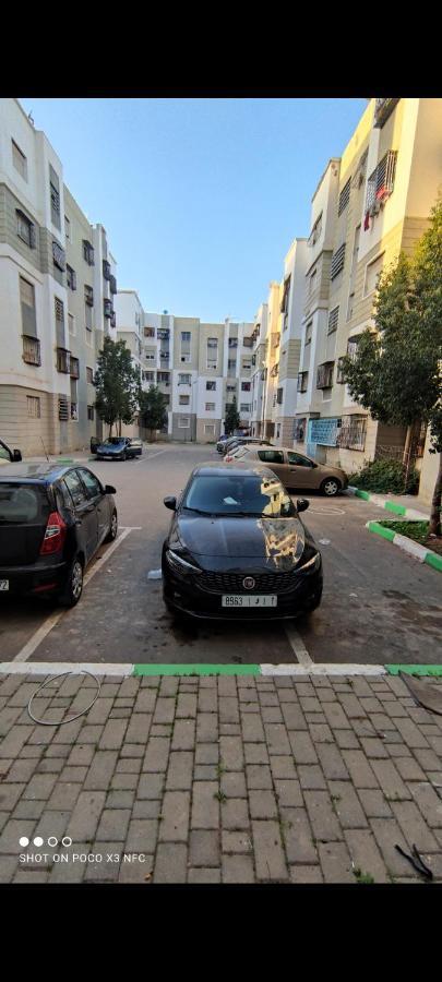 Superbe Au Rez-de-chaussée Avec Clim Mobile,parking Et Wifi Gratuit * Casa Blanca