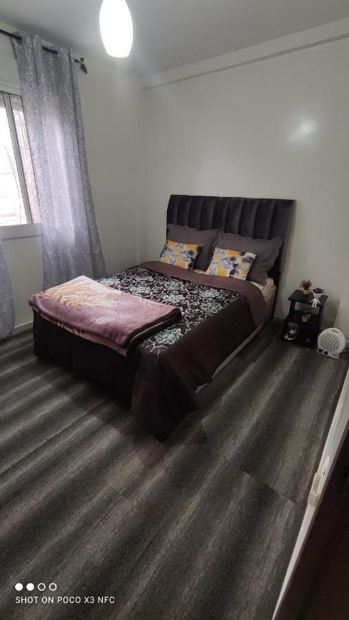 Beautiful Ground-floor With Portable Air Conditioning, Parking, And Free Wi-fi Casablanca